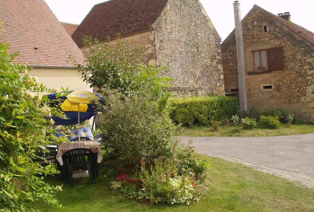 Gite De La Galaisiere Préaux Buitenkant foto